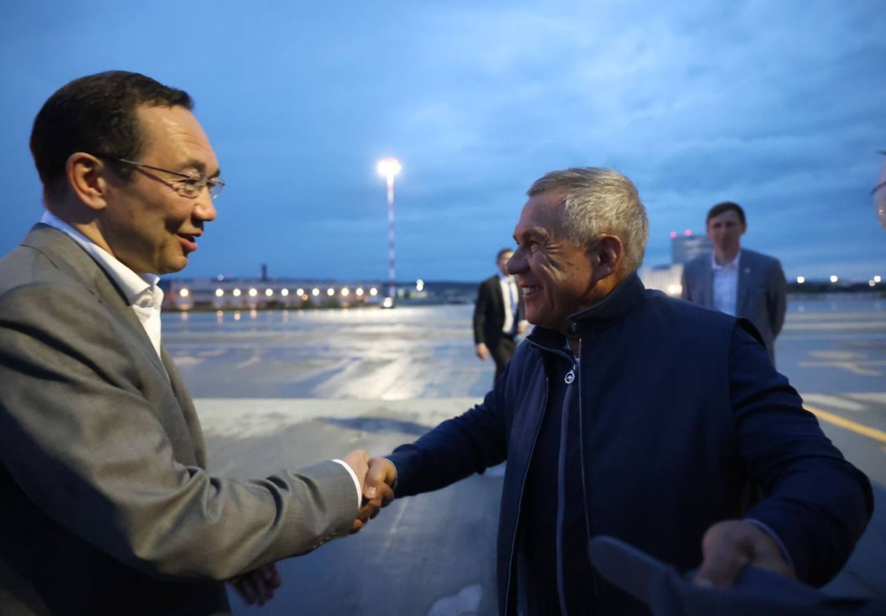 Фотофакт: в Якутск прибыл Раис Татарстана Рустам Минниханов