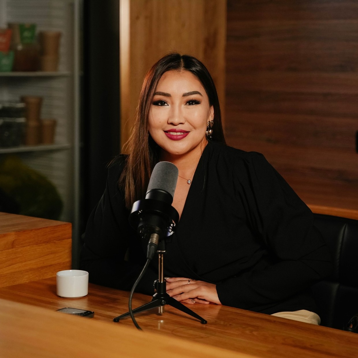 «Ко мне приходили судьи, главы и силовики»: Мари Сырдык ответила на злорадствующие комментарии