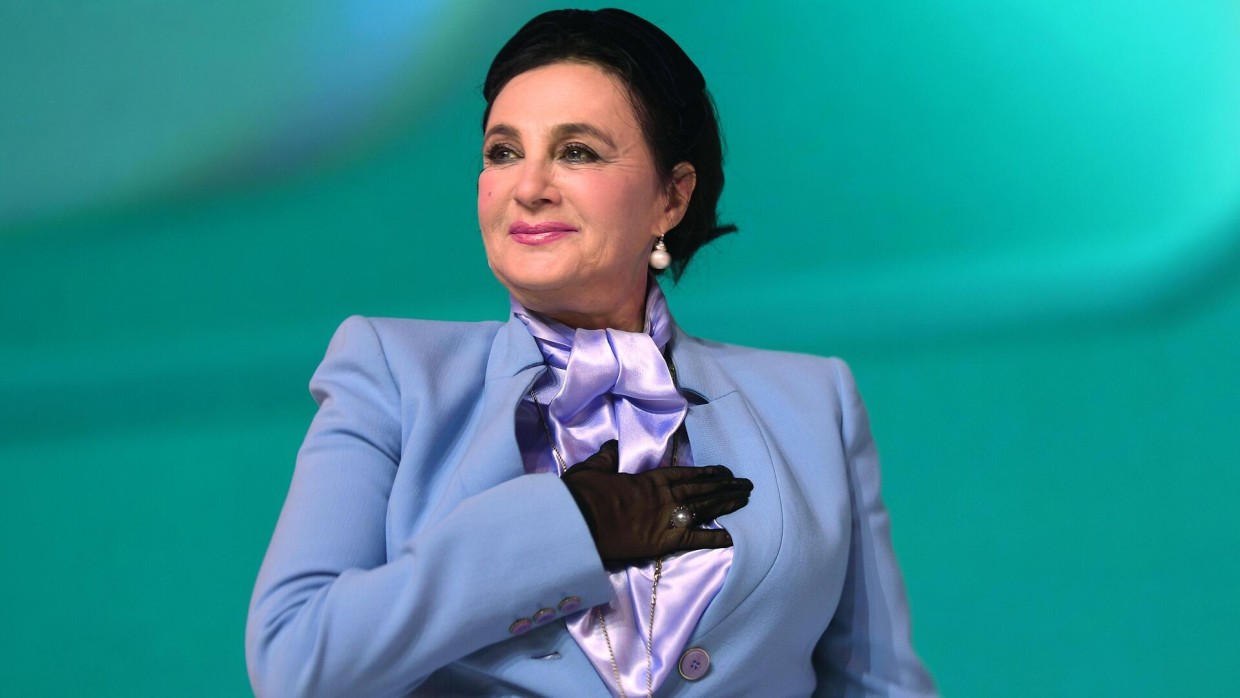 И опять дворец: хоромы Ирины Винер видно из космоса — роскошный особняк поражает своей помпезностью