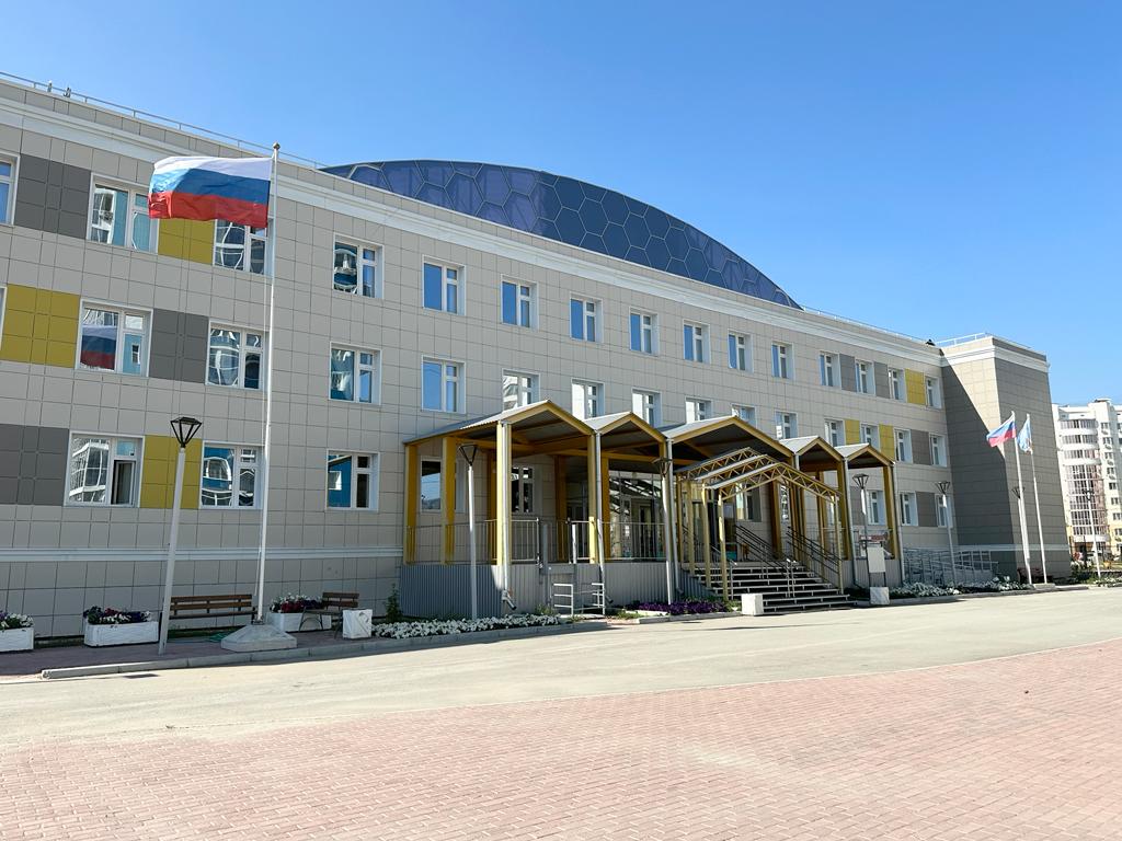 «Наши дети остались за бортом». Родители первоклассников из 203-го микрорайона обратились с открытым заявлением