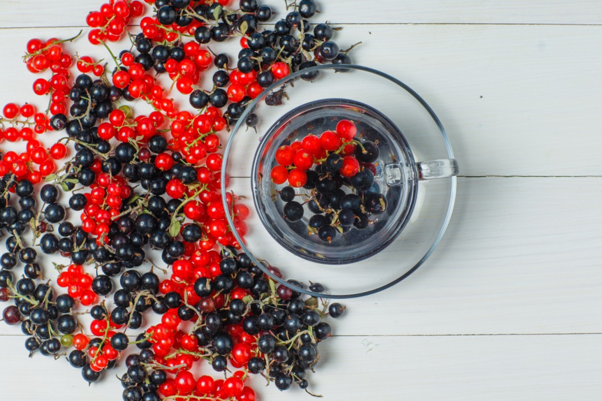 Взрыв вкуса за 5 минут: варенье-пятиминутка — сохраняет всю пользу ягод, а готовится проще простого