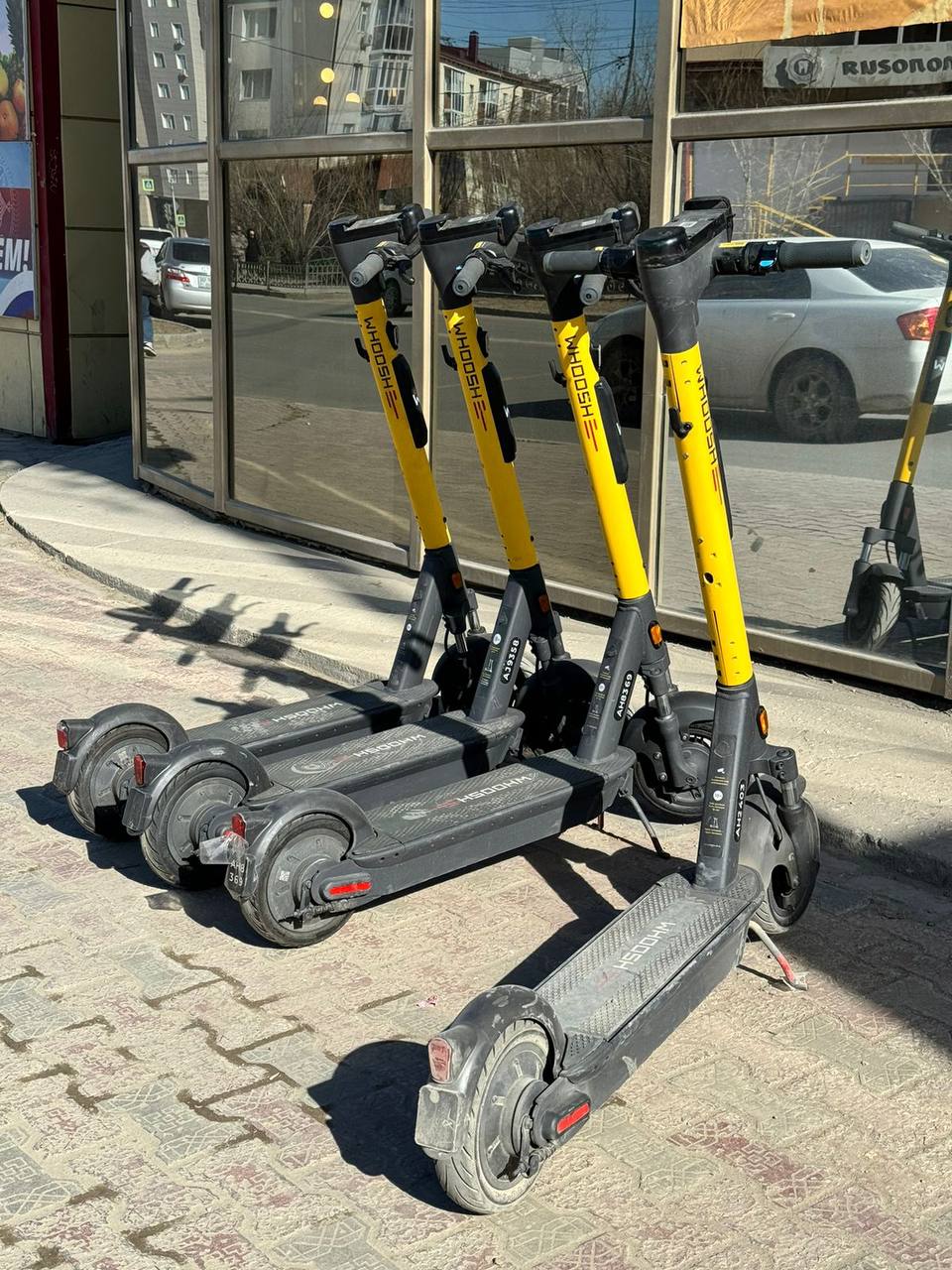 В Елабуге запретили прокат электросамокатов