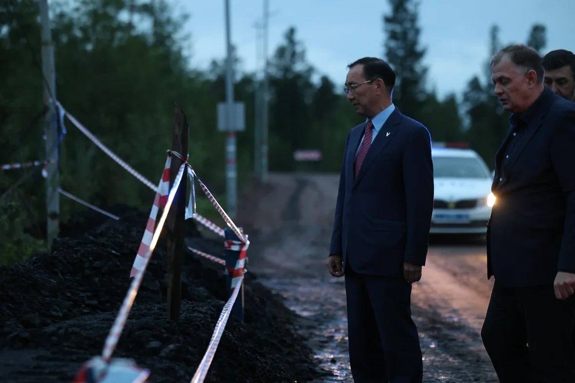 Айсен Николаев о трагедии на ГОКе "Денисовский": "Они просто ехали домой. Усталые, мечтавшие отдохнуть..."