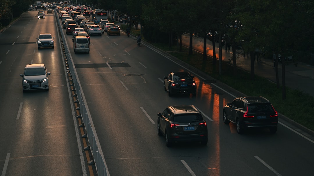 У кого преимущество на дороге: 14% водителей знает ответ — а вы?