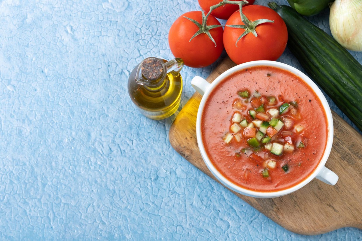 Такой окрошки вы еще не ели: всего 1 секретный ингредиент изменит все — свекровь преклонит колено перед вашим кулинарным талантом