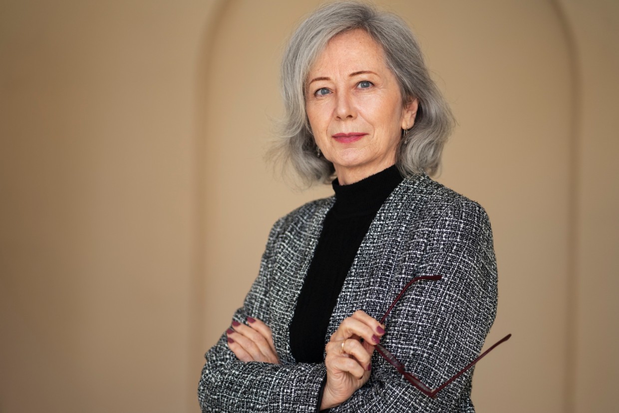 Еще одна вредная привычка: прекратите делать это после 40 — иначе мигом превратитесь в тетку и клушу