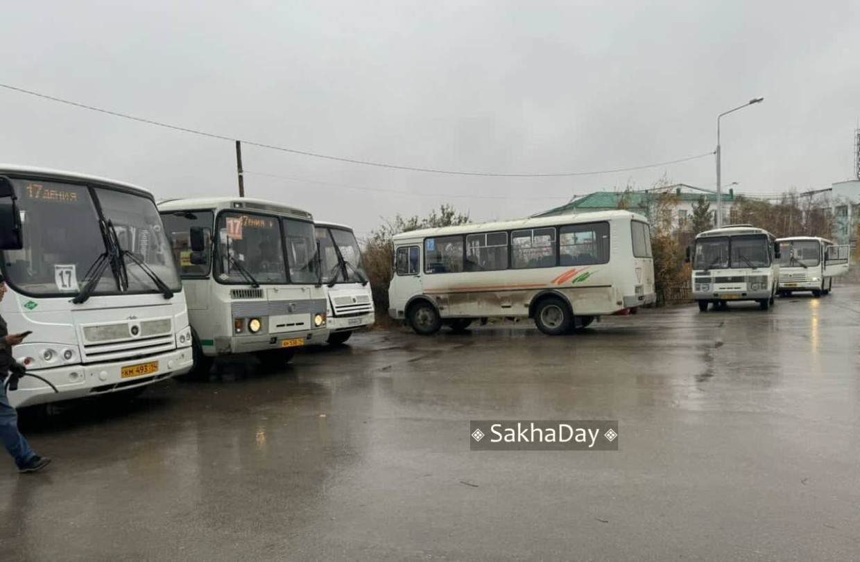 Штрафы за опоздание автобусов? Якутяне высказались о предложении Госдумы