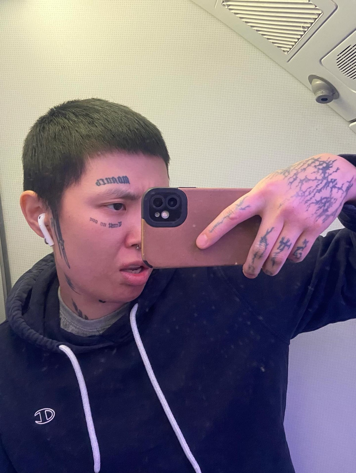 Участница шоу "Пацанки" Оелана ответила на негативные комментарии в якутских соцсетях