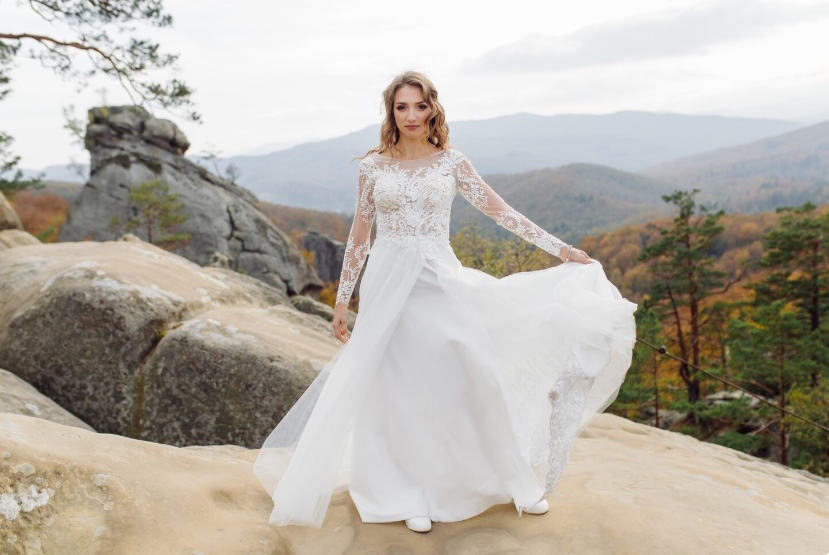 Эти 4 знака Зодиака сыграют свадьбу: астролог раскрыла, кто наладит личную жизнь в 2025 году — чувства вспыхнут, будто спичка