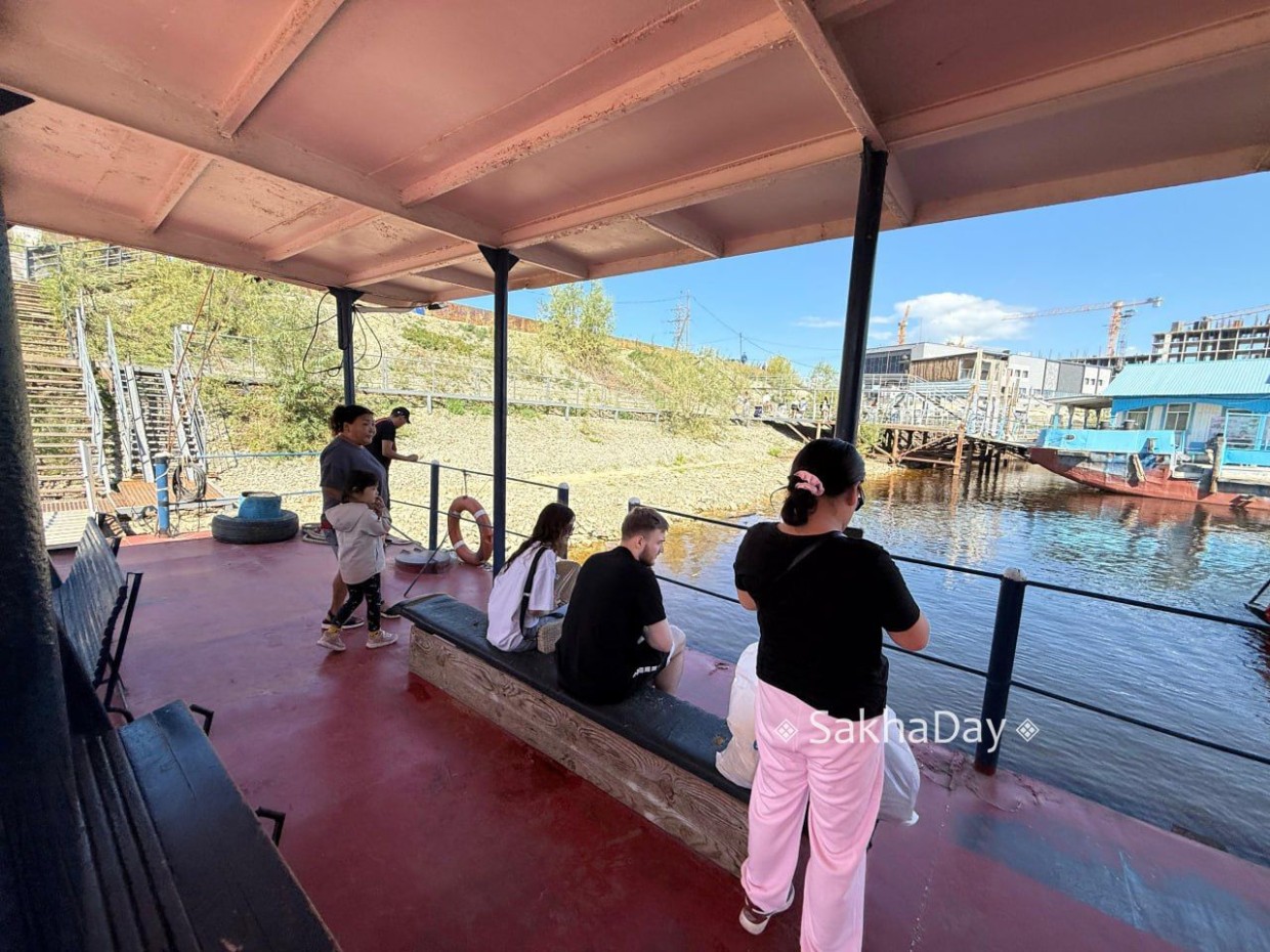 "Цена смешная — 500 рублей": Катера "ЛенаВодСервис" уравняли стоимость проезда