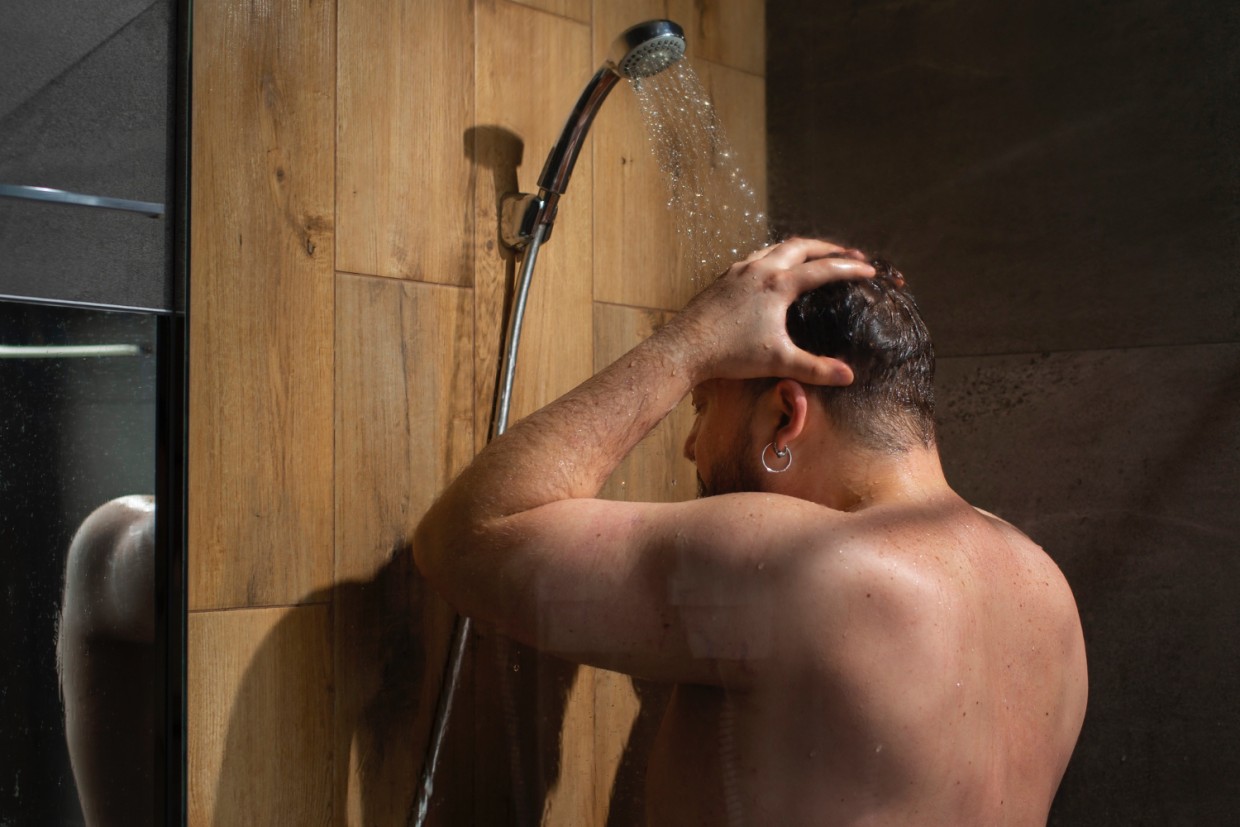 Меньше — больше: узнайте, как часто нужно принимать душ — ежедневное купание может быть вредным