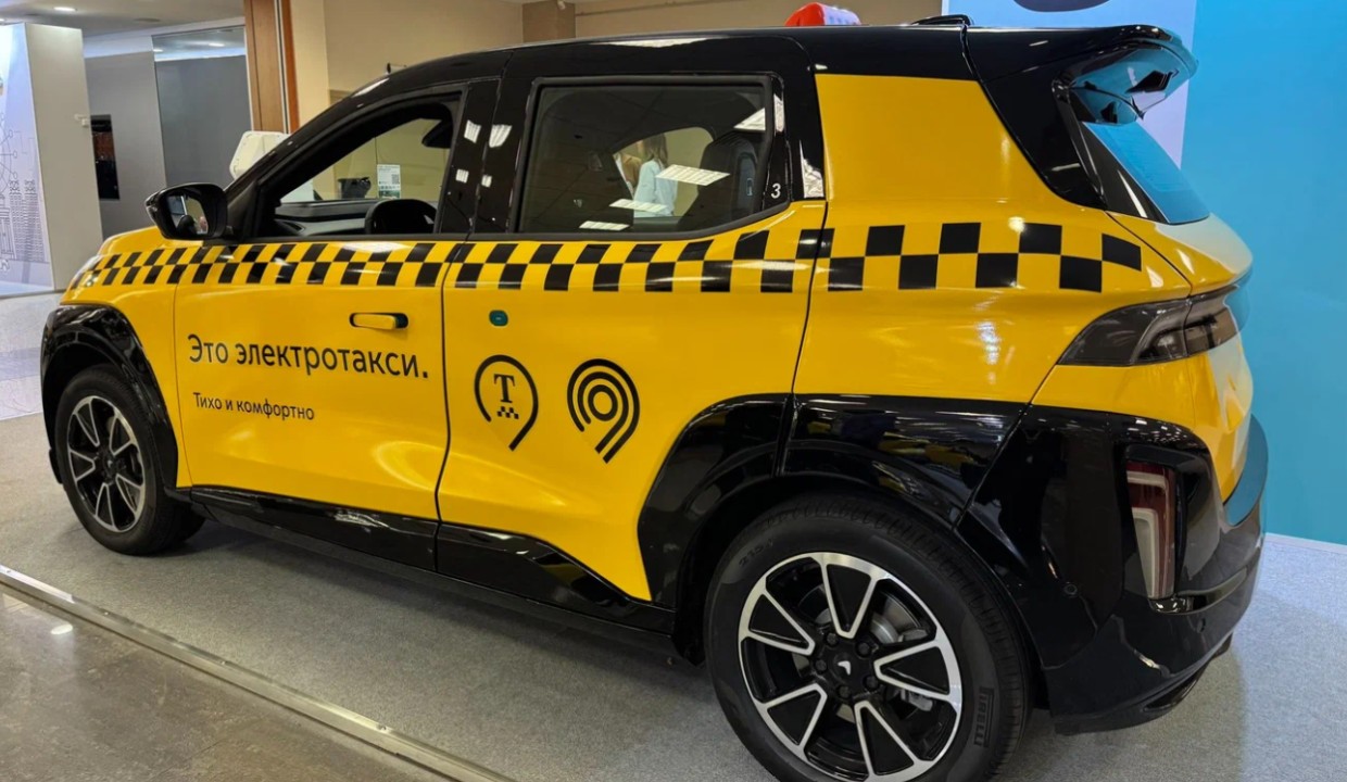 Такси будущего: представлен уникальный российский электромобиль «Атом» — 500 километров на полном заряде