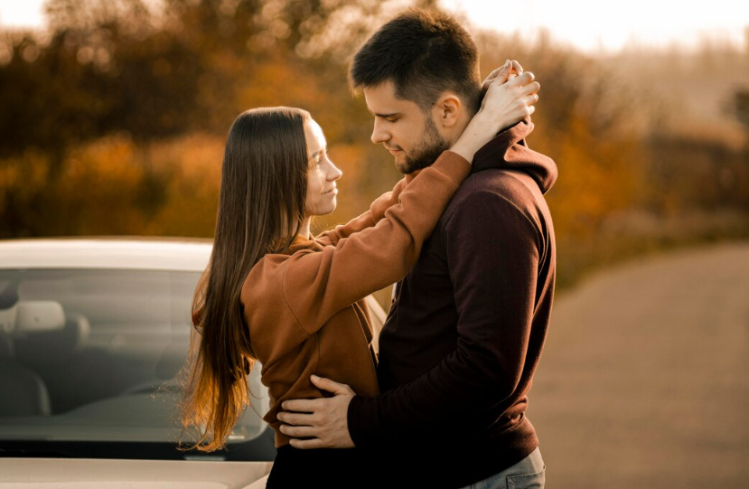 Страсть заполонит сердца в начале сентября: знаки Зодиака получат благословление Звезд — любовь спустится с неба