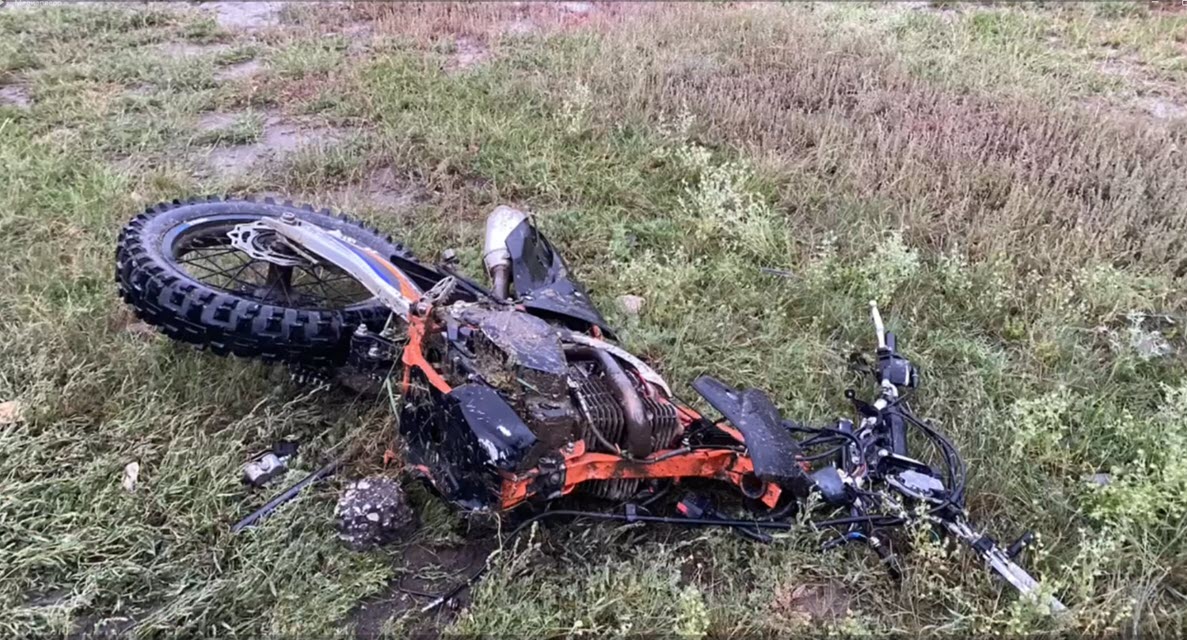 В Хатассах в аварии на мотоцикле погибли двое