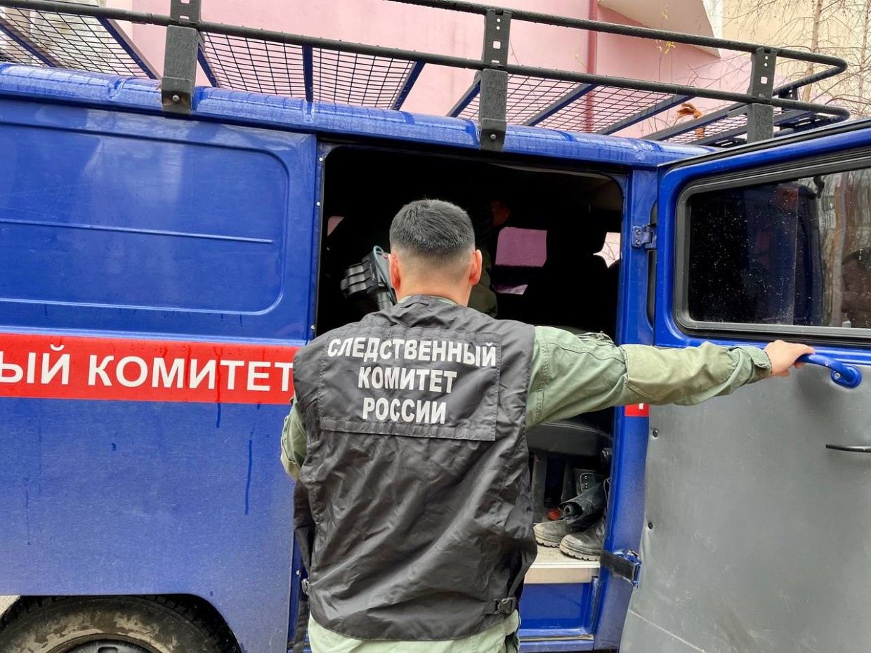 В Кобяйском районе исчезла семья. Следком проводит проверку