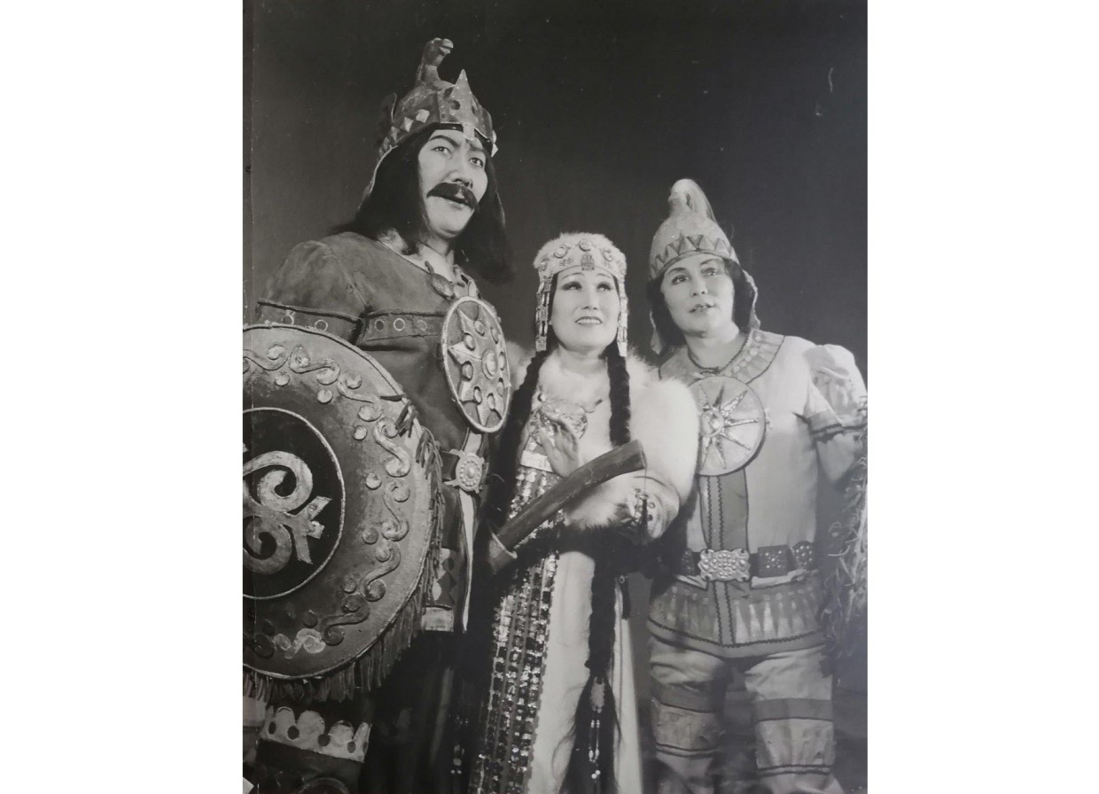 Театр оперы и балета в Якутске начнет 55 сезон с поклона Ивану Степанову