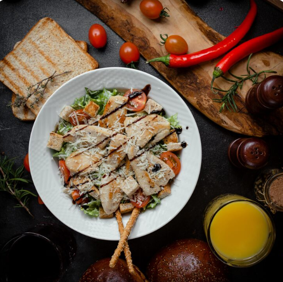 Тайный рецепт «Цезаря» с коньяком: его обожал сам Уинстон Черчилль — уникальный способ приготовления