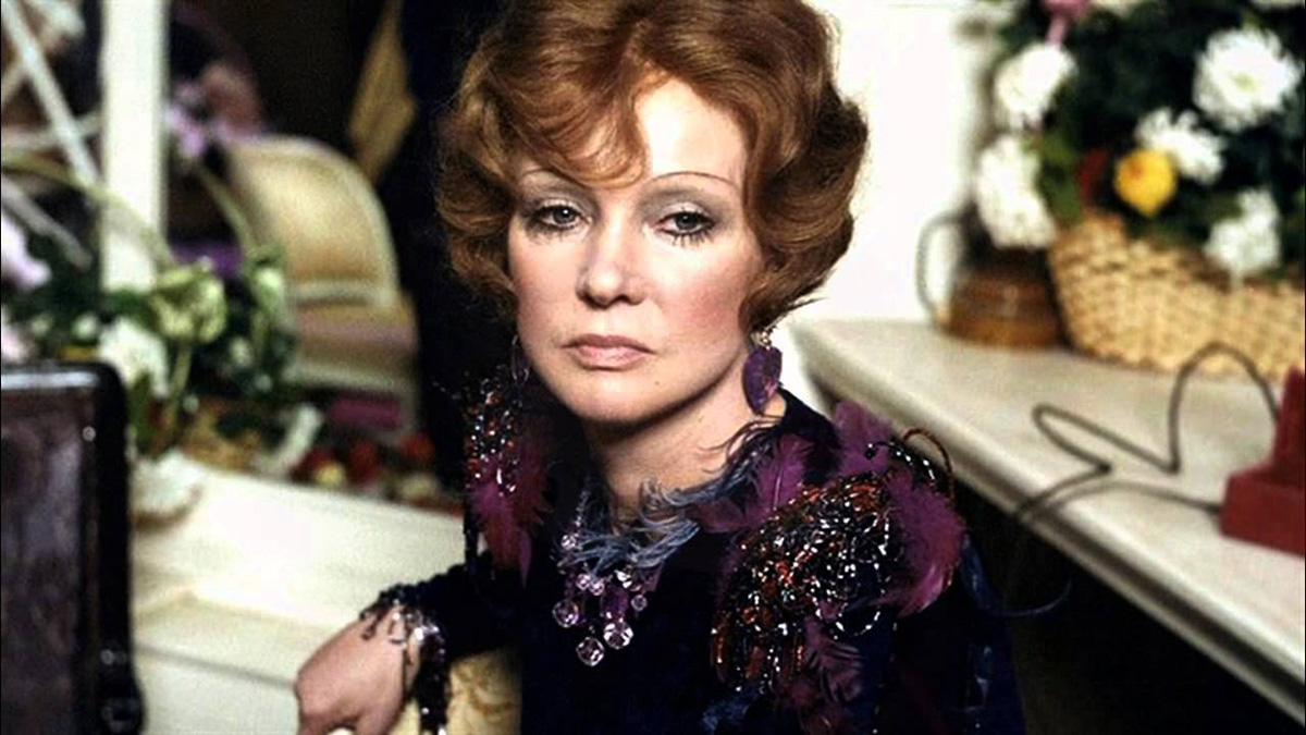 Секрет вечной молодости Людмилы Гурченко: как сохранить стройность и энергию до 75 лет — разгадка кроется в завтраке актрисы