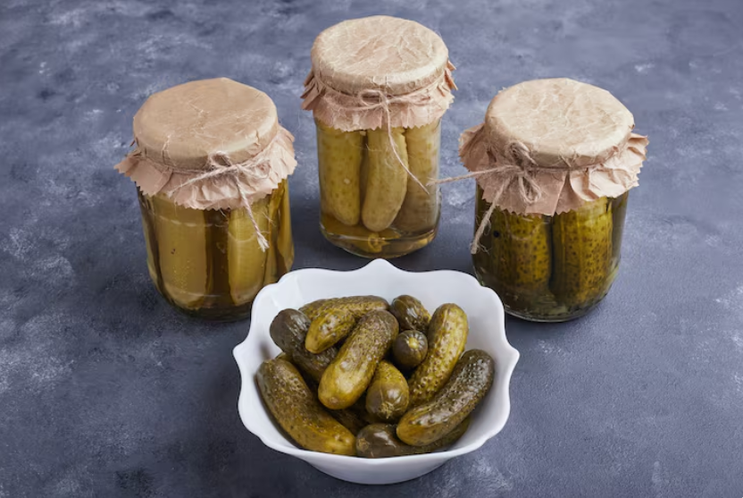 Когда огурцы склизкие и не хрустят: разбираем самые провальные ошибки консервации — учимся делать засолку мечты
