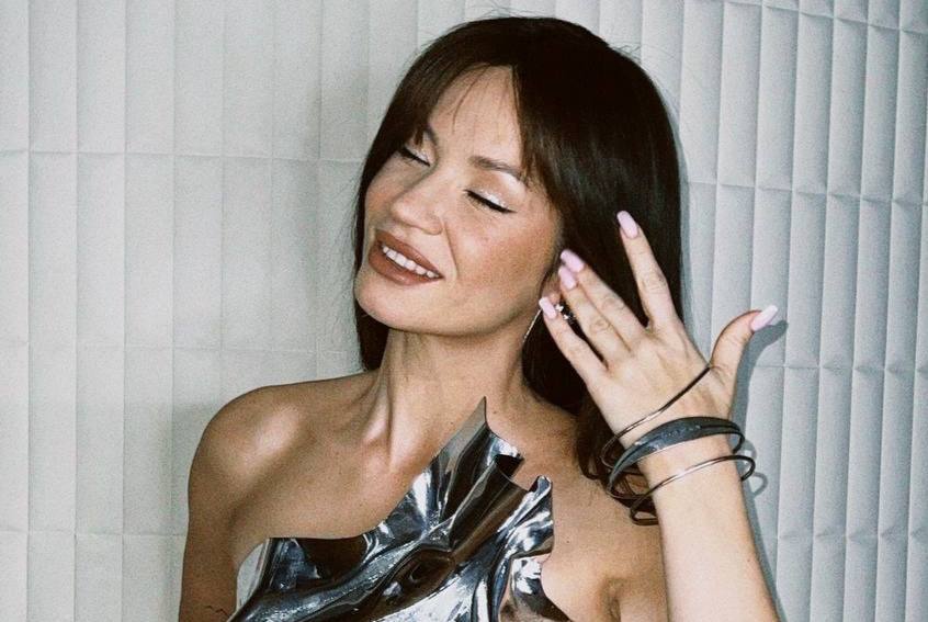 Ида Галич потеряла доступ: мошенники увели главную соцсеть звезды — молодая мама не знает, что делать