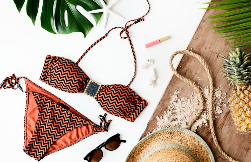 Мода на пляже: самые трендовые купальники 2025 года — выбор моделей по всему миру