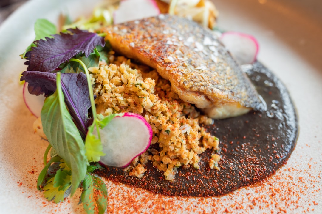 Нежная горбуша в маринаде: запекаем в духовке, но не сушим — блюдо будет сочным, а близкие сытыми