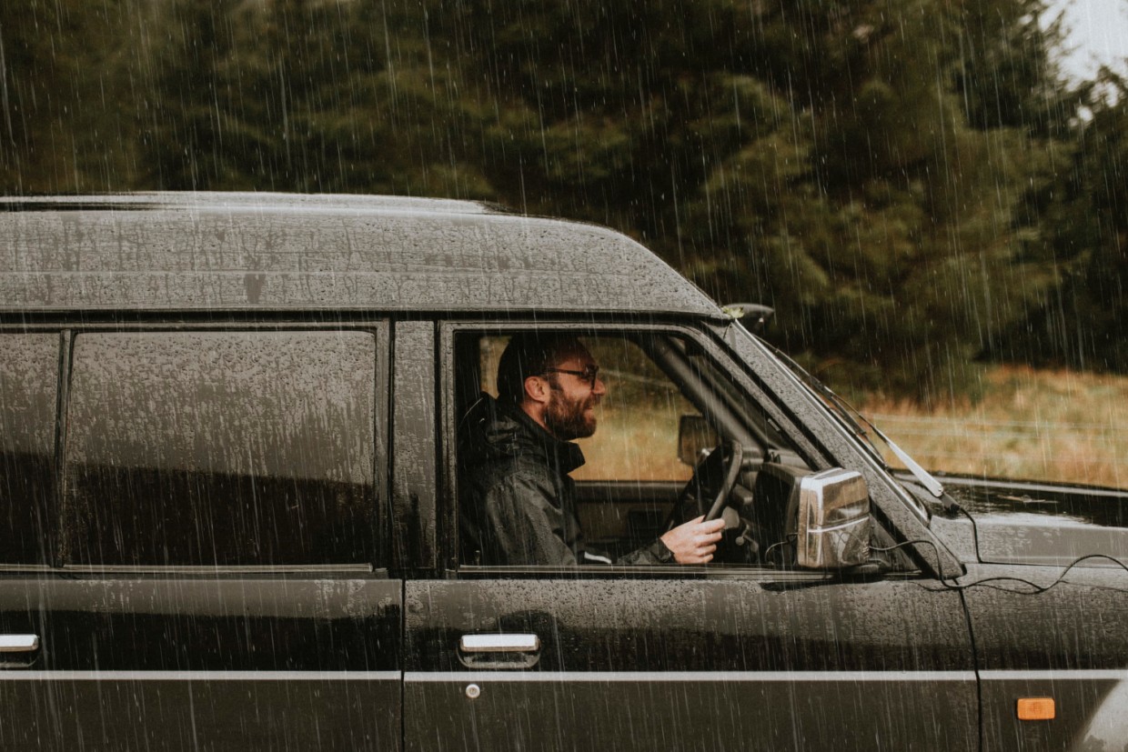 Неприятный скрежет: почему дворники скрипят и что с этим делать — рассказывает автоэксперт