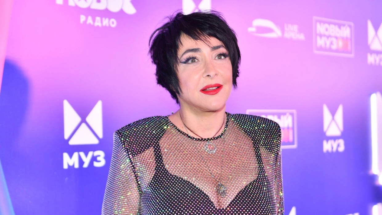 Роскошь в облаках: вот, на чем летала раньше Лолита Милявская — это не бизнес-класс, а личный джет