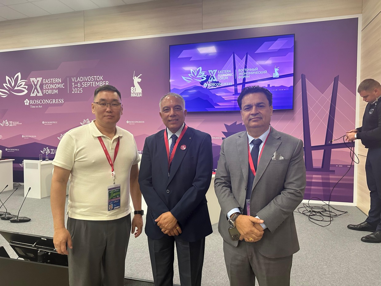 Якутяне помогут непальцам и покажут кино. «Экстра Синема» пригласили с бизнес-миссией в Непал