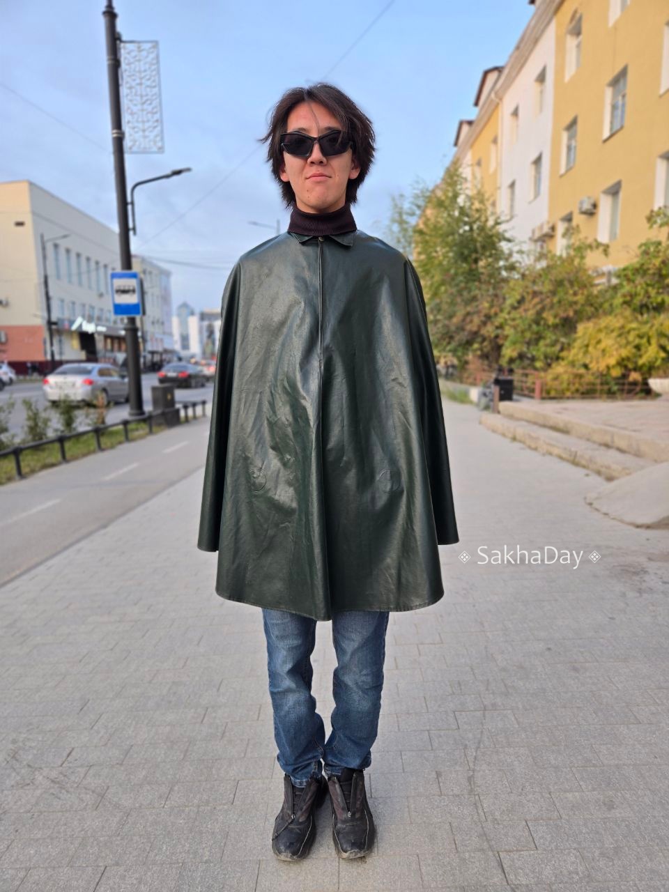 "Ковбой VS Истребитель титанов": Как одеваются жители Якутска осенью?