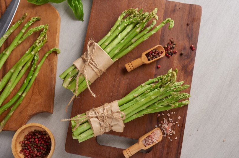 Спаржу полюбили даже дети: готовлю почти каждый день — полезно, вкусно и безумно просто