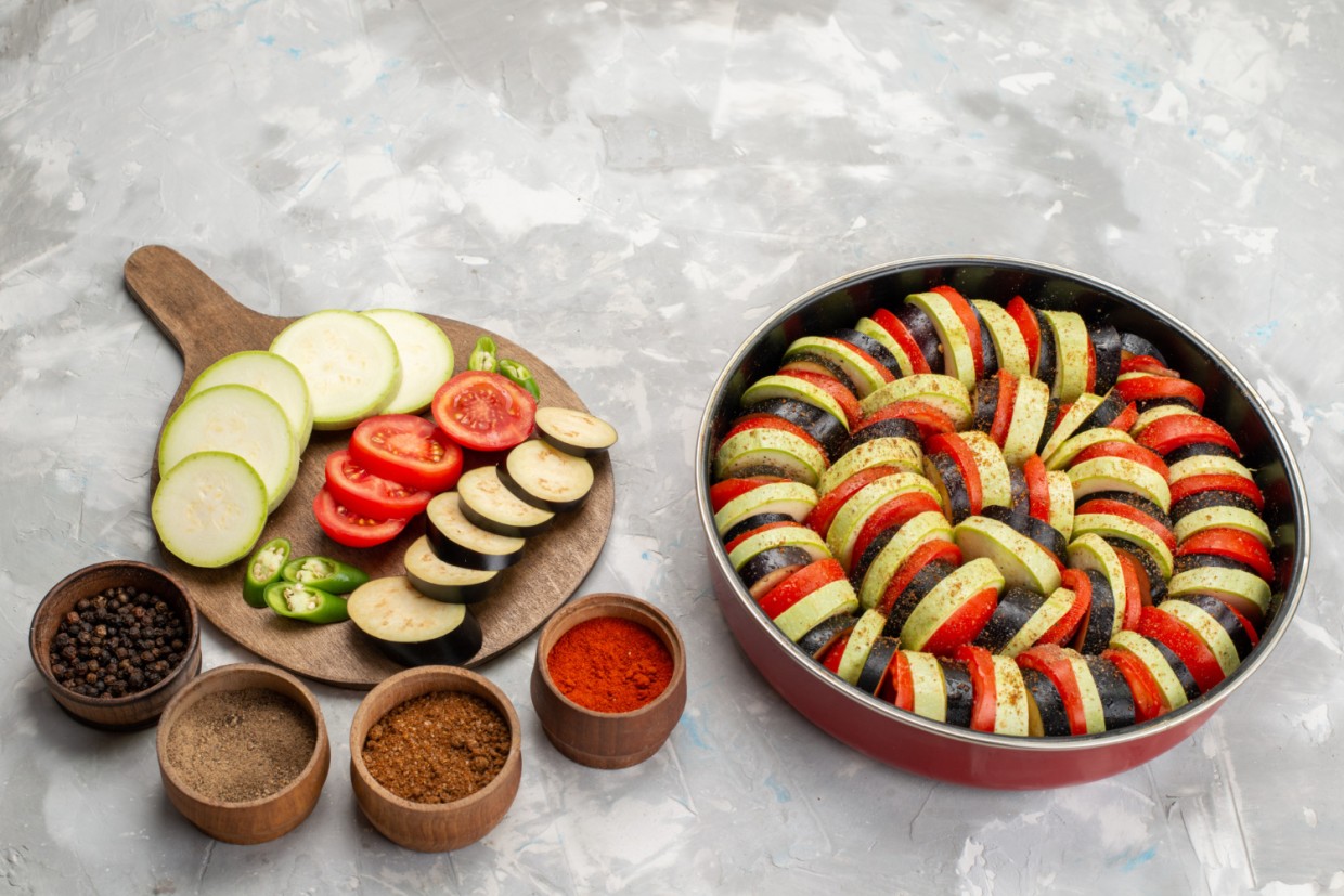 Закуска «Триколор» станет царицей стола: без длительной готовки — обязательно попробуйте