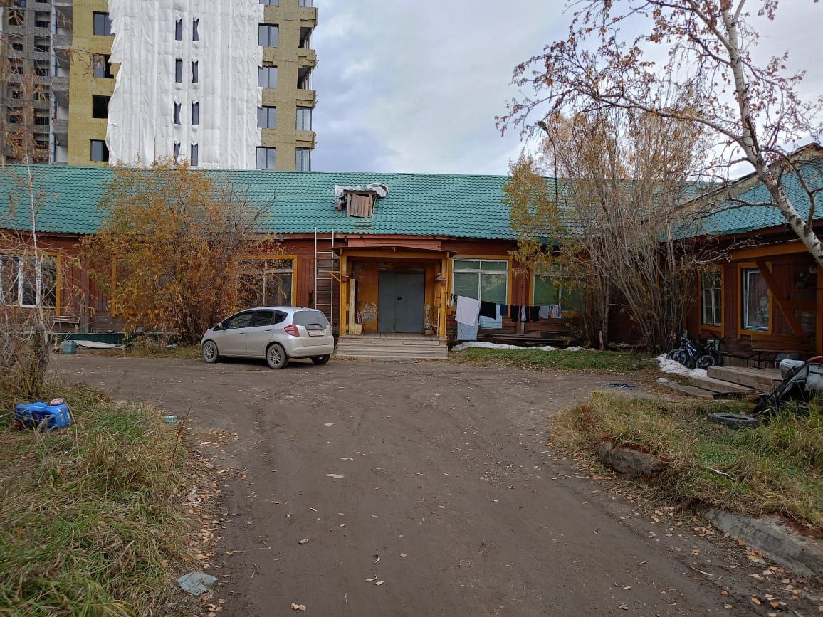 В Якутске многодетная мать, награжденная знаком «Материнская слава», может оказаться на улице