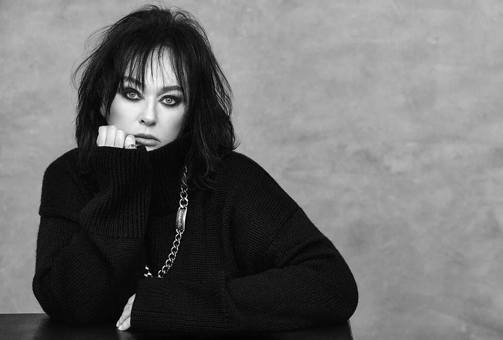 Вне времени: телеведущая Лариса Гузеева восхитила поклонников архивным фото в 30 лет — очень красивая женщина