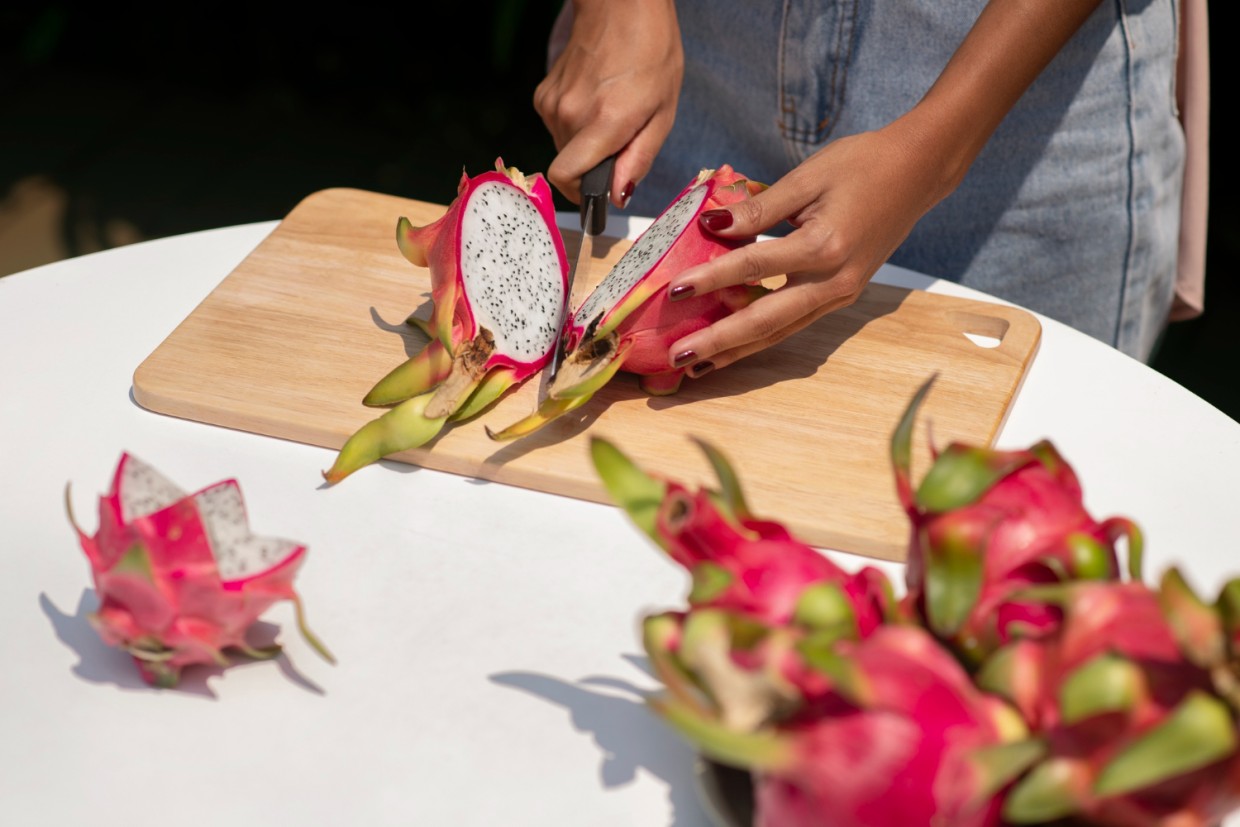 Как его вообще есть: и для чего это полезно — угощаемся питахайя на радость драконам