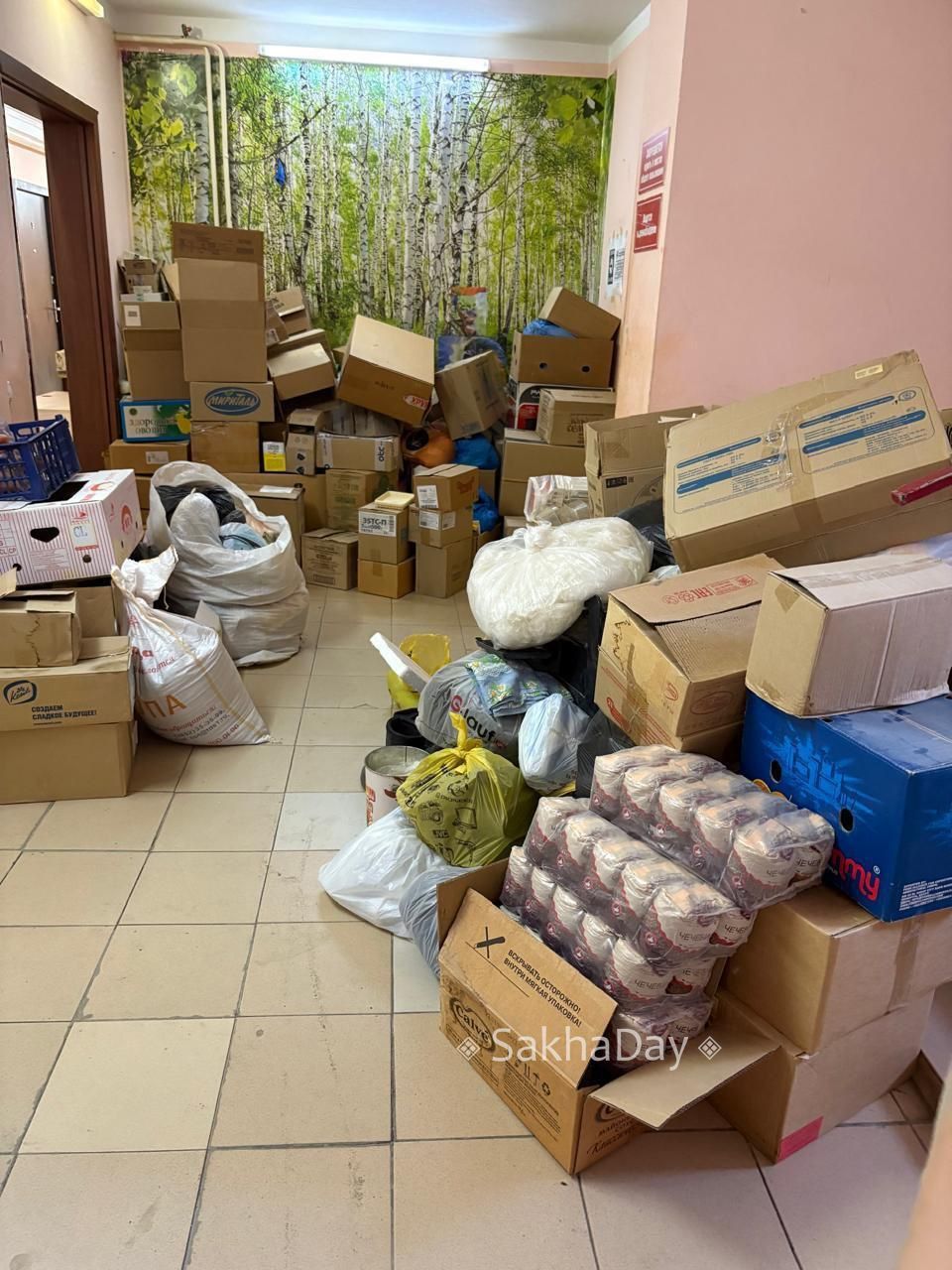 «Жильцы использовали пакеты вместо туалета!». Жители дома в Якутске стали заложниками семьи, задолжавшей за коммунальные услуги