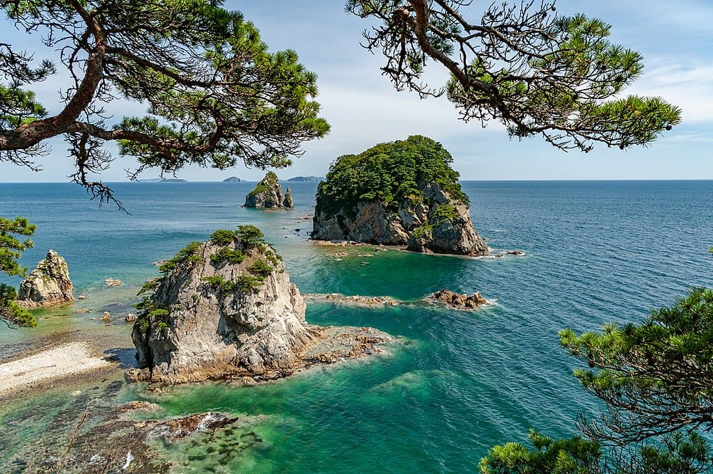 Забудьте про Сочи и Крым: райский уголок России, который затмит Мальдивы — здесь тепло, солнечно и невероятно красиво