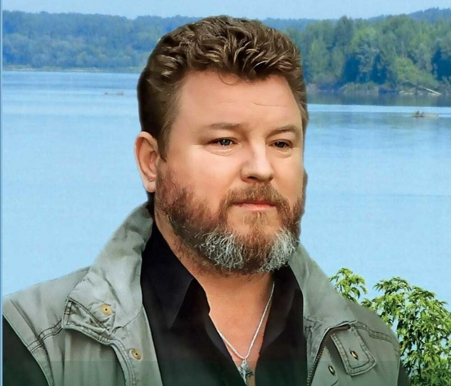 Наследники Михаила Евдокимова: как поменялась их жизнь после смерти отца — о существовании друг друга они не знали