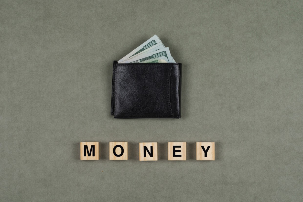 Какой-то портал в денежный рай: всего 3 знакам зодиака повезет в конце октября — Вселенная подготовила несколько источников богатства для вас