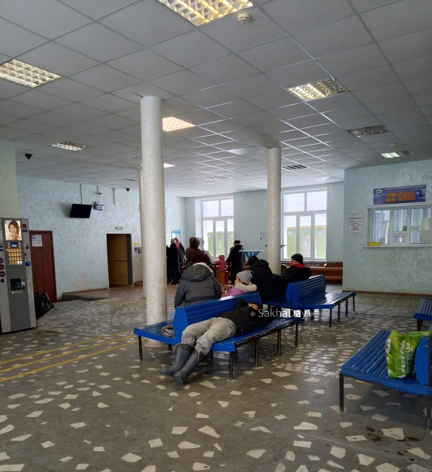 Жители Таймылыра застряли в Тикси и просят помощи у властей