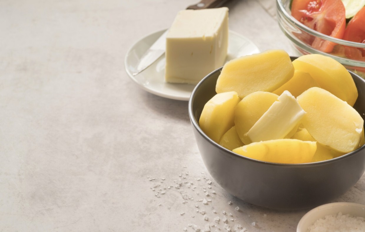 Райский вкус и никакого мошенничества: всего пара ловких шагов, и ваша картошка превратится в шедевр — лайфхаки от шеф-повара, доступные всем