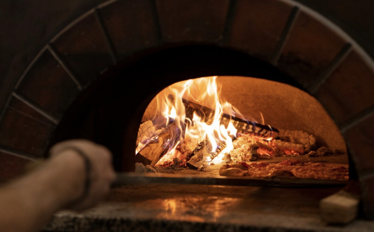 Дешевле просто не бывает: всего 1 «полено», а дом теплый уже третий год — личный лайфхак и опыт