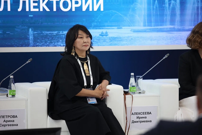 «Это преступление против города»: экс-главный архитектор Якутии раскритиковала ремонт площади Орджоникидзе