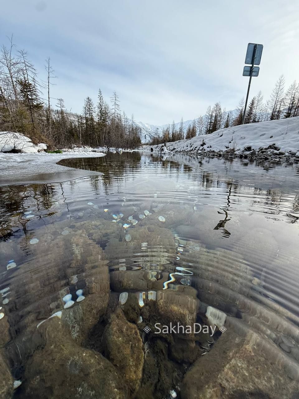 В северных районах Якутии сохраняются метели и сильный ветер