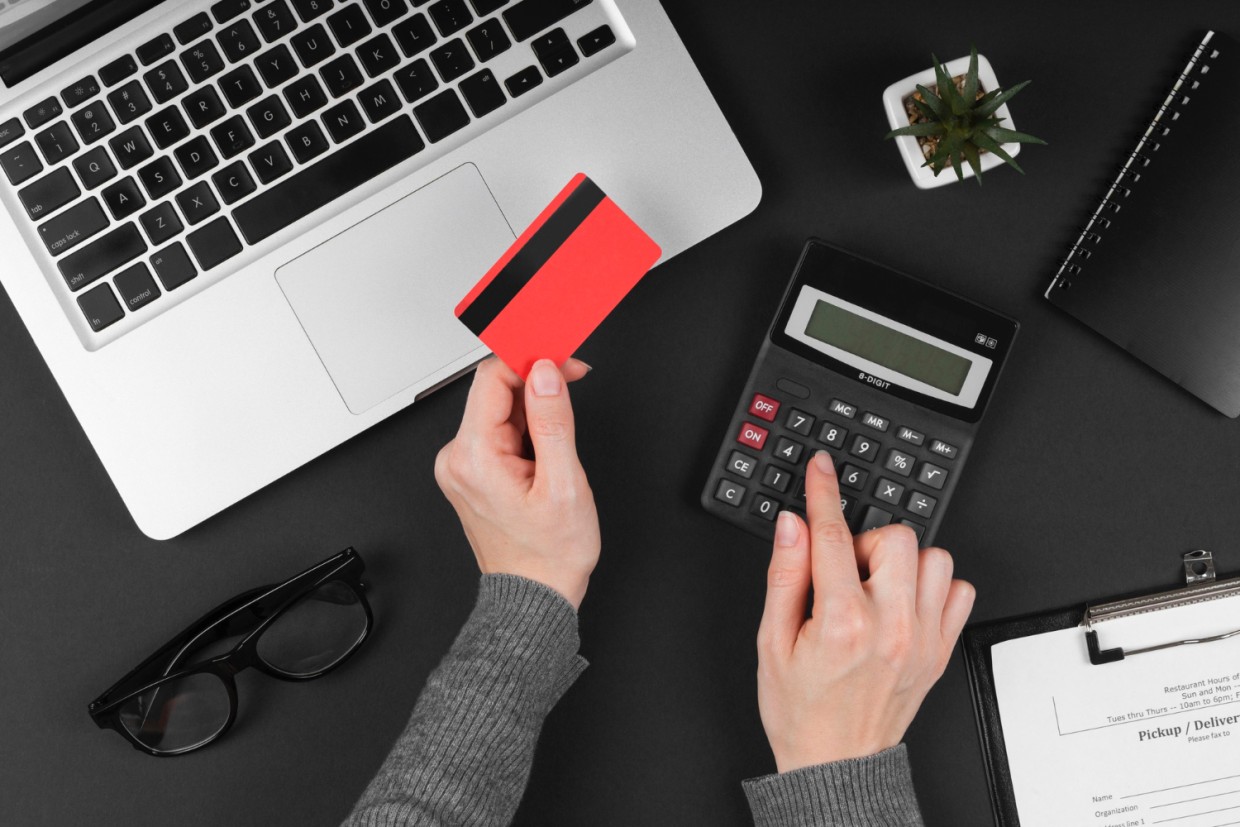 Пристегните ремни: звезды одарят 1 знака-фаворита вниманием и заботой — ваши долги и обременения будут сняты в середине октября