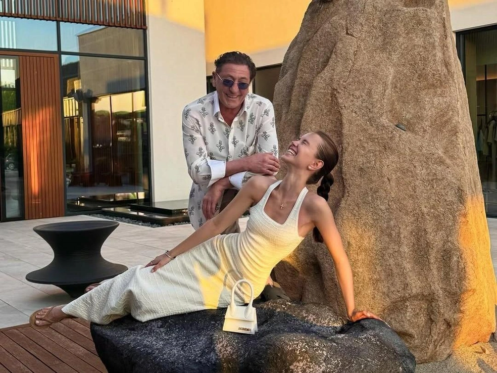 Ты не уедешь жить в Лондон: почему роман Лепса с юной студенткой обернулся громким скандалом — любви не все возрасты покорны