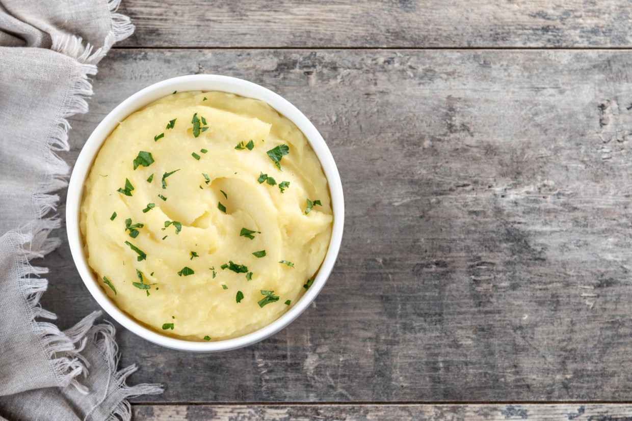 Вчерашнюю пюрешку не выбрасываю: делаю из нее кулинарный шедевр — пальчики оближешь, рецепт прост как 3 копейки