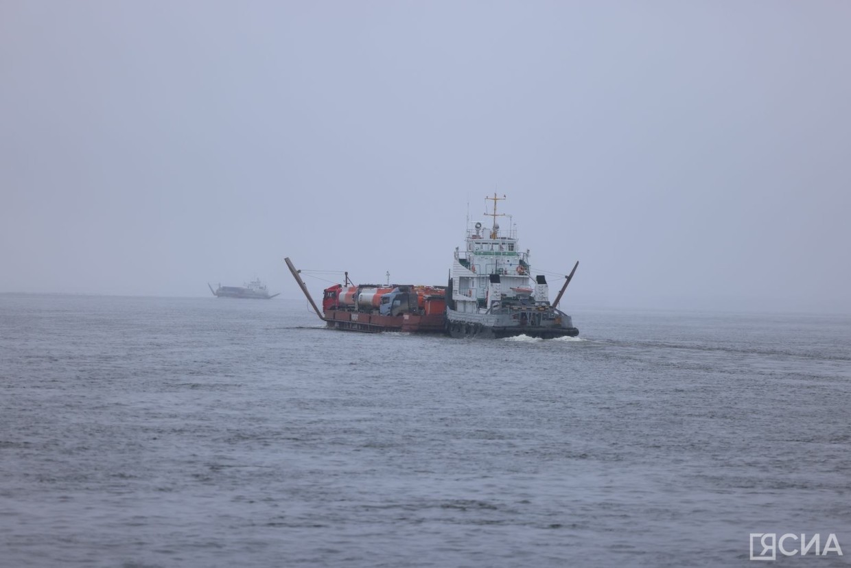 Паромная переправа «Якутск – Нижний Бестях» продолжит работу до конца октября