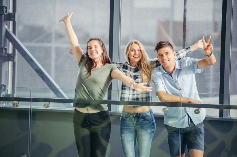 Благоволят всем: аж 3 знака зодиака получат в дар космический успех — конец октября явно ваше время