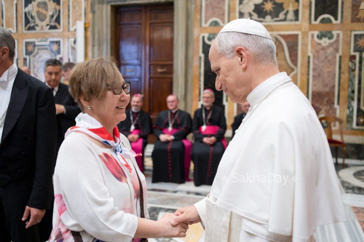 Фотофакт: Якутяне встретились с Папой Римским